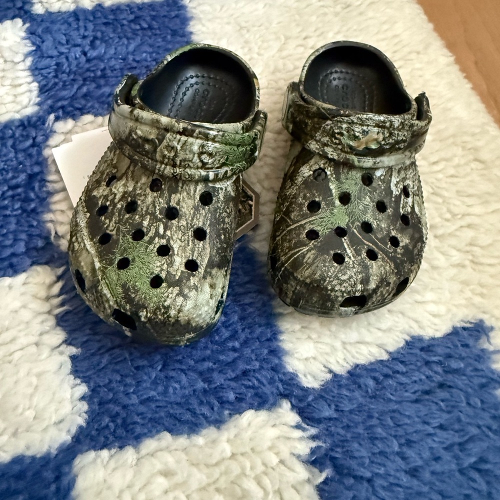 Toddler Real Tree Camouflage Crocs